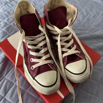 컨버스 하이컷 레드 22.5cm