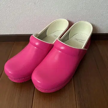 댄스코 그로그 샌들 38