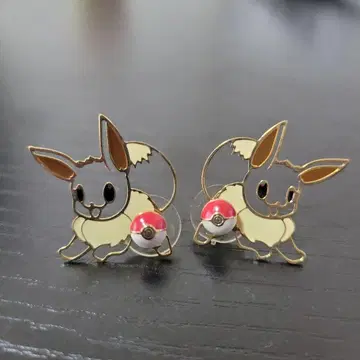 이브이 귀걸이 포켓몬 센터