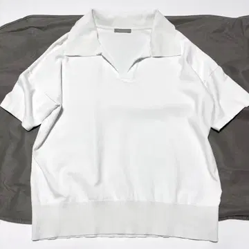 theory luxe 세탁 가능 스키퍼 칼라 반팔 니트 사이즈 38