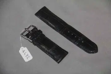 4L32 크로커다일 시계 벨트 24mm용 블랙