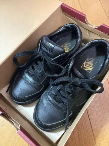 VANS 블랙 레더 스니커즈 V4410 FLOATER 22.5cm