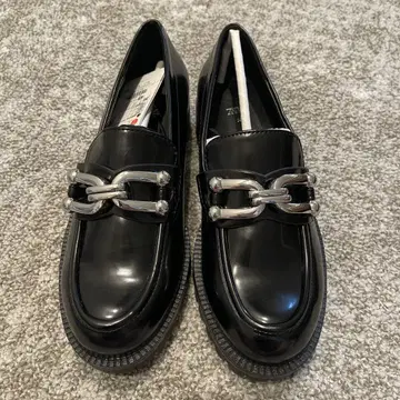 ZARA 로퍼 23.4cm