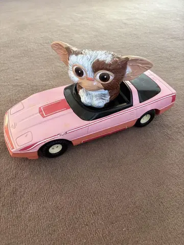 그레민 기즈모 핑크 코르벳 빈티지