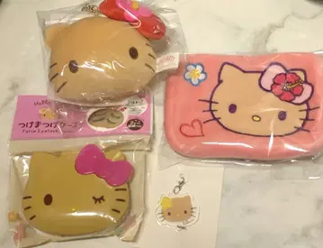 시마무라 다이소 키티 참 속눈썹 케이스 티슈 케이스