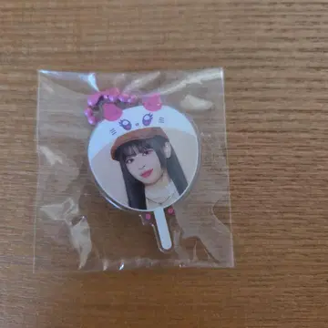 ME: I 아이 RINON  캡슐 토이 미니 아크릴 부채