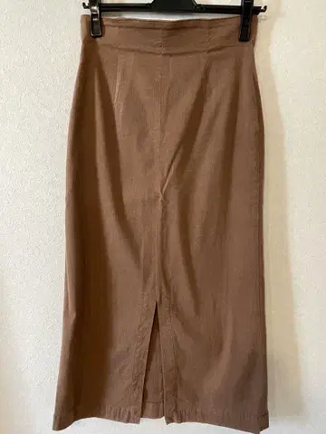 갤러리 비에 브라운 타이트 스커트