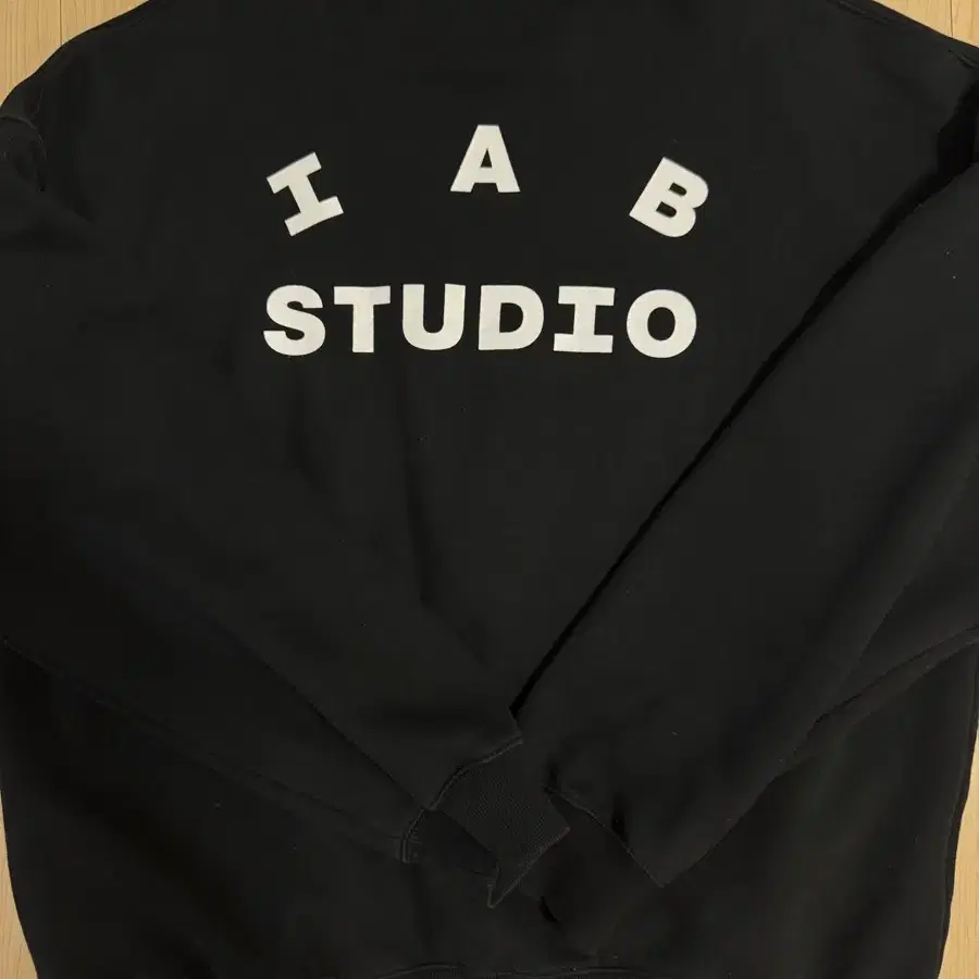 IAB-STUDIO | 아이앱스튜디오 IAB Studio Pigment T-shirt