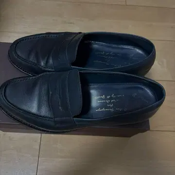 잘란스리와야 로퍼 약 27.5cm