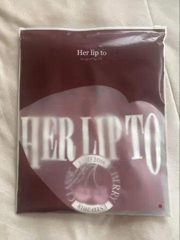 herlipto 체리 티 7주년 기념 티셔츠