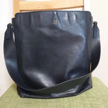 사자비 숄더백 블랙