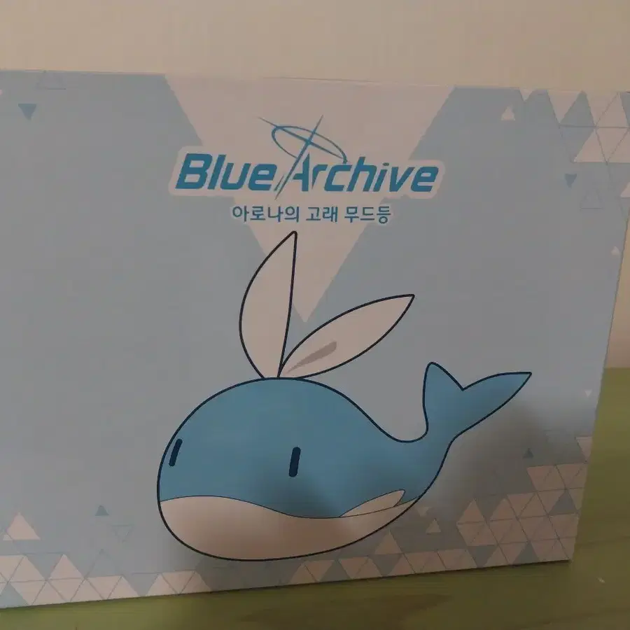 ブルーアーカイブ 韓国限定 2.5周年記念 アロナクジラムードランプ