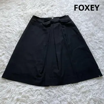 FOXEY 허리 리본 디자인 플리츠 플레어 스커트 사이즈 38 블랙
