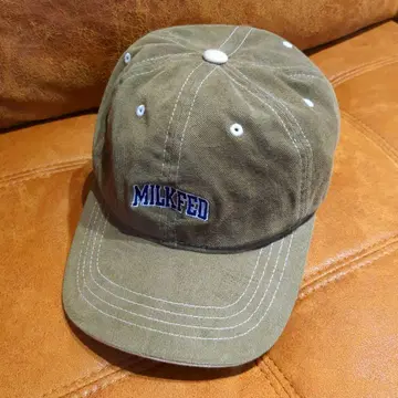 MILKFED. 올리브색 캡