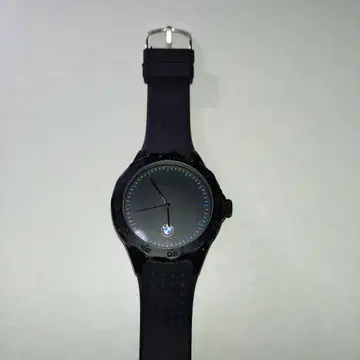 BMW 블랙 쿼츠 시계