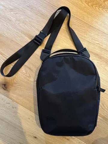 ALPAKA METRO SLING MAX