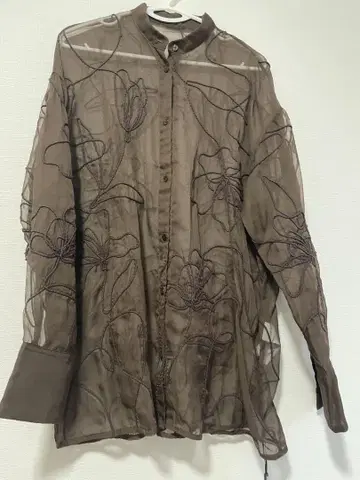 AMERI MEDI DAY DREAM SHEER SHIRT 새상품