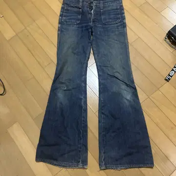 부츠컷 데님 플레어 데님