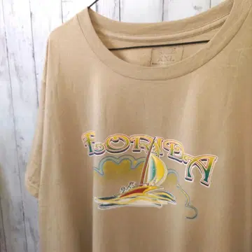 US 구제 의류 티셔츠 2XL 베이지 브라운 계열 플로리다 빅 사이즈