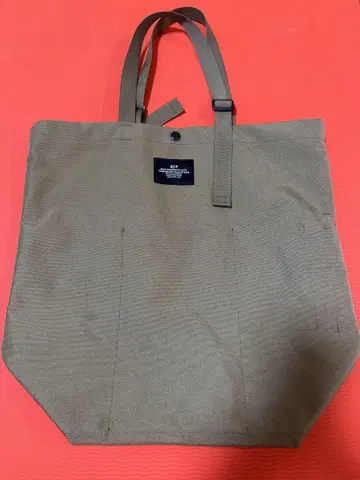 BAGS IN PROGRESS 백스 인 프로그레스 토트백