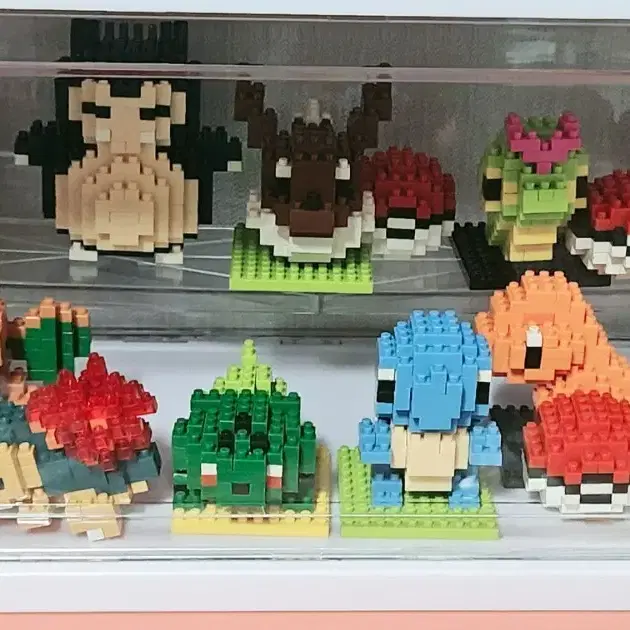 Pokémon Nanoblock Figure Set