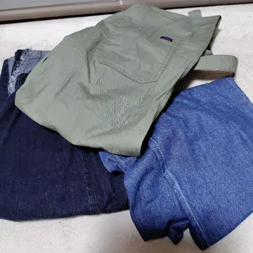 큐브 설탕 3개