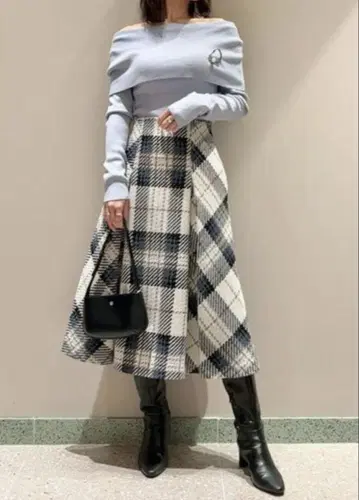 로빙 체크 미디 스커트 SNIDEL