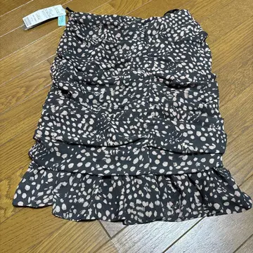 노에비아 여성용 스커트 새 제품 미사용품
