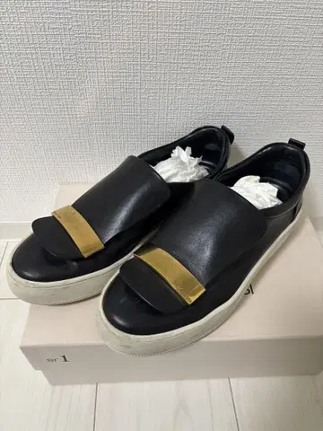 세르지오 로시 블랙 슬리퍼 슈즈