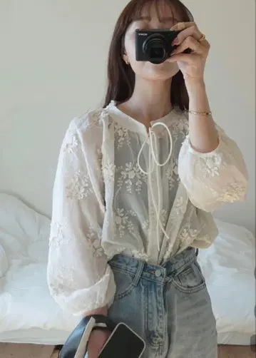 플라워 패턴 블라우스