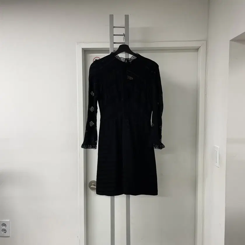 SANDROワンピース Sandro ワンピース | 最大70%OFF | THE OUTNET (アウトネット)
