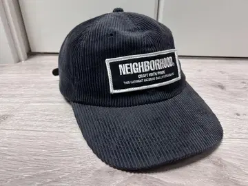 neighborhood 캡 블랙