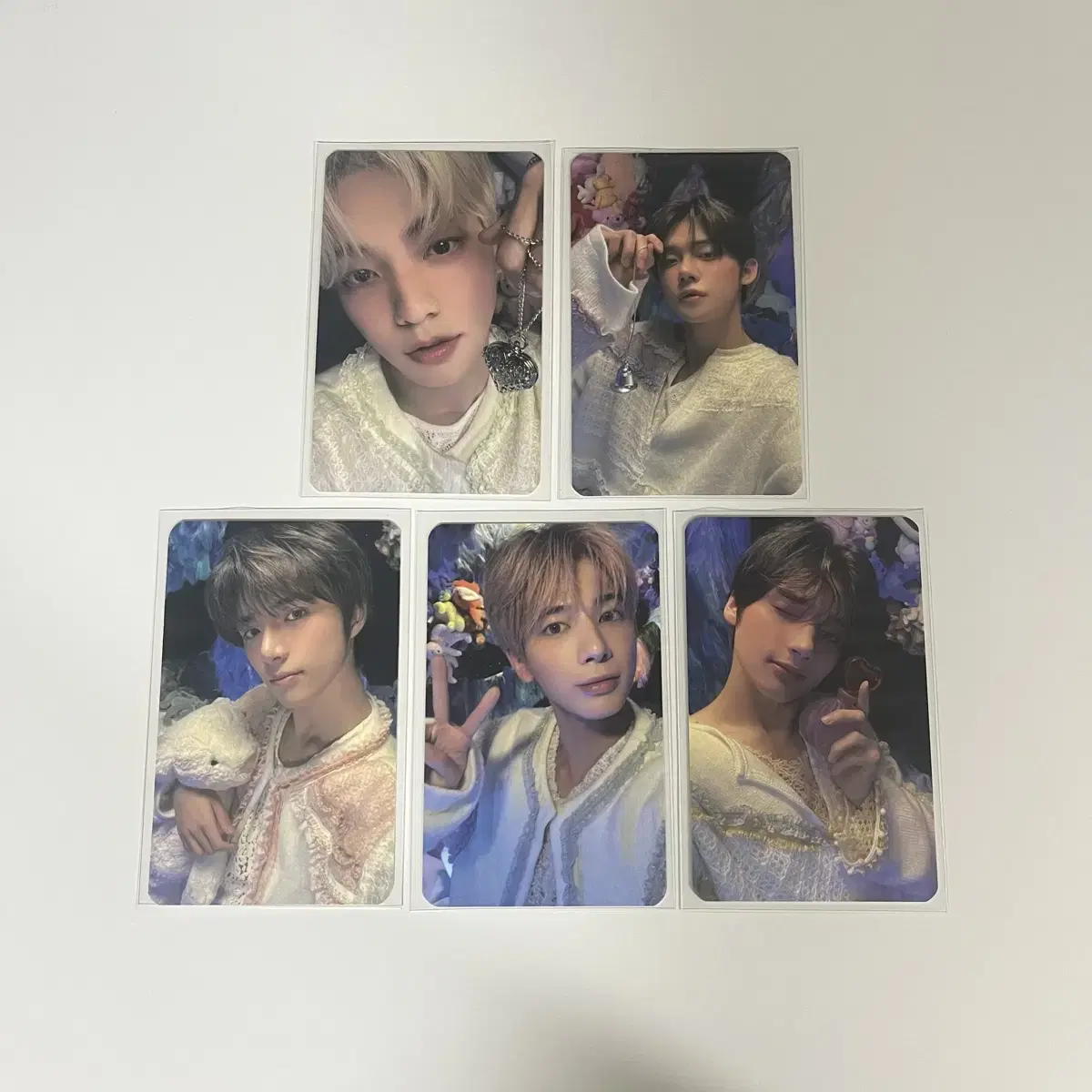 TOMORROW X TOGETHER - TXT Midsummer トレカ 5枚 サマパケ sunrise red TXT Midsummer トレカ 5枚 sunrise red ver.