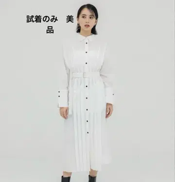 유나이티드 도쿄 버티컬 탭 셔츠 원피스