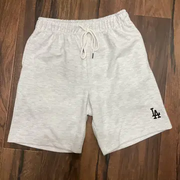 Los Angeles Dodgers 하프 팬츠