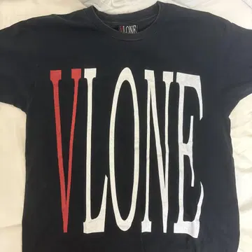 VLONE 로고 티셔츠 블랙