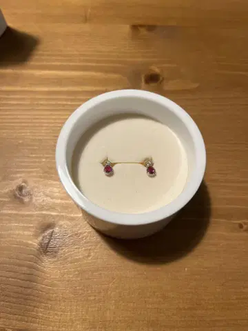 미셸 클라인 루비 귀걸이