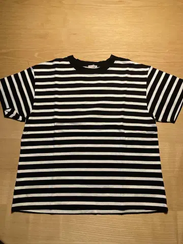 DRESSTERIOR 드레스테리아 스트라이프 티셔츠