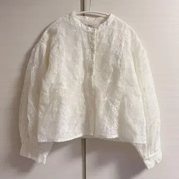 꽃 무늬 밴드 칼라 풍선 블라우스 2 아이보리