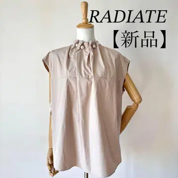 새상품 RADIATE 라디에이트 펄 장식 프렌치 슬리브 블라우스