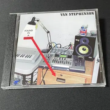멜로하 VAN STEPHENSON/서랍에서 발견된