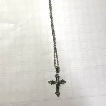 실버 크로스 펜던트 목걸이