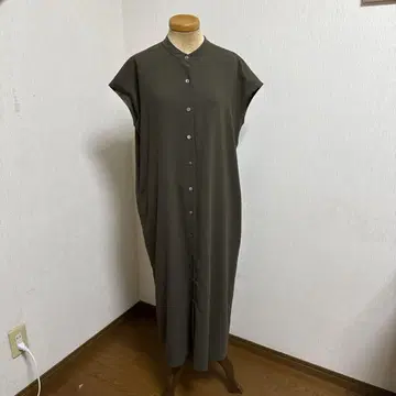 23구 온워드 시폰 원피스 카키