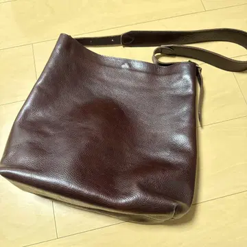 LONA VISS TOTE 브라우니