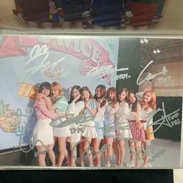 TWICE 사인 포함 사진 콘서트 오프샷 2L 사이즈