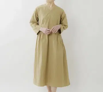 터치 코튼 크로스 V넥 원피스