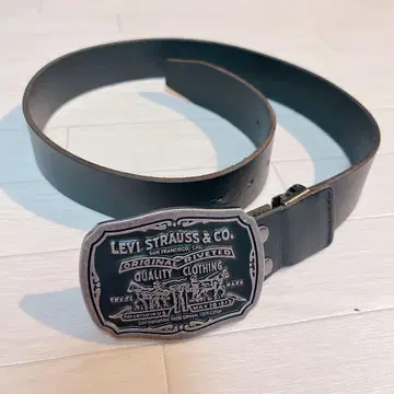Levi's 블랙 가죽 벨트