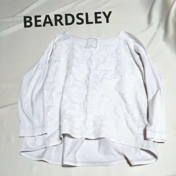 BEARDSLEY 비아즈리 앞부분 자수 꽃무늬 화이트 톱 면