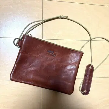 버처 커스텀 레더 워크스 사코슈