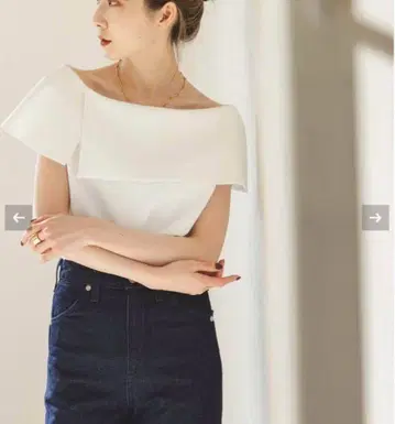 NOBLE 케이프 블라우스 오프숄더 화이트